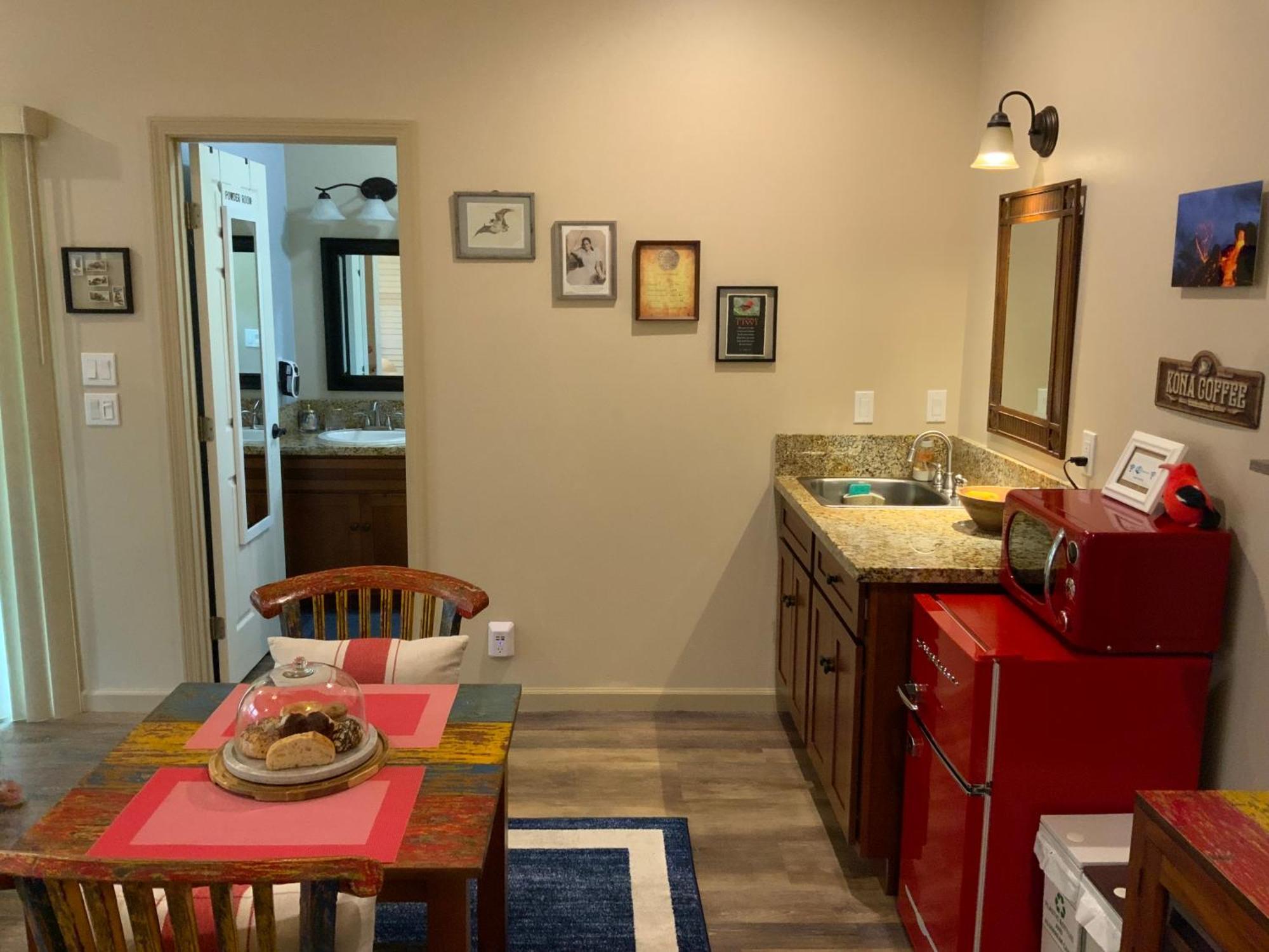 Bed and Breakfast Kilauea House Волкано Экстерьер фото